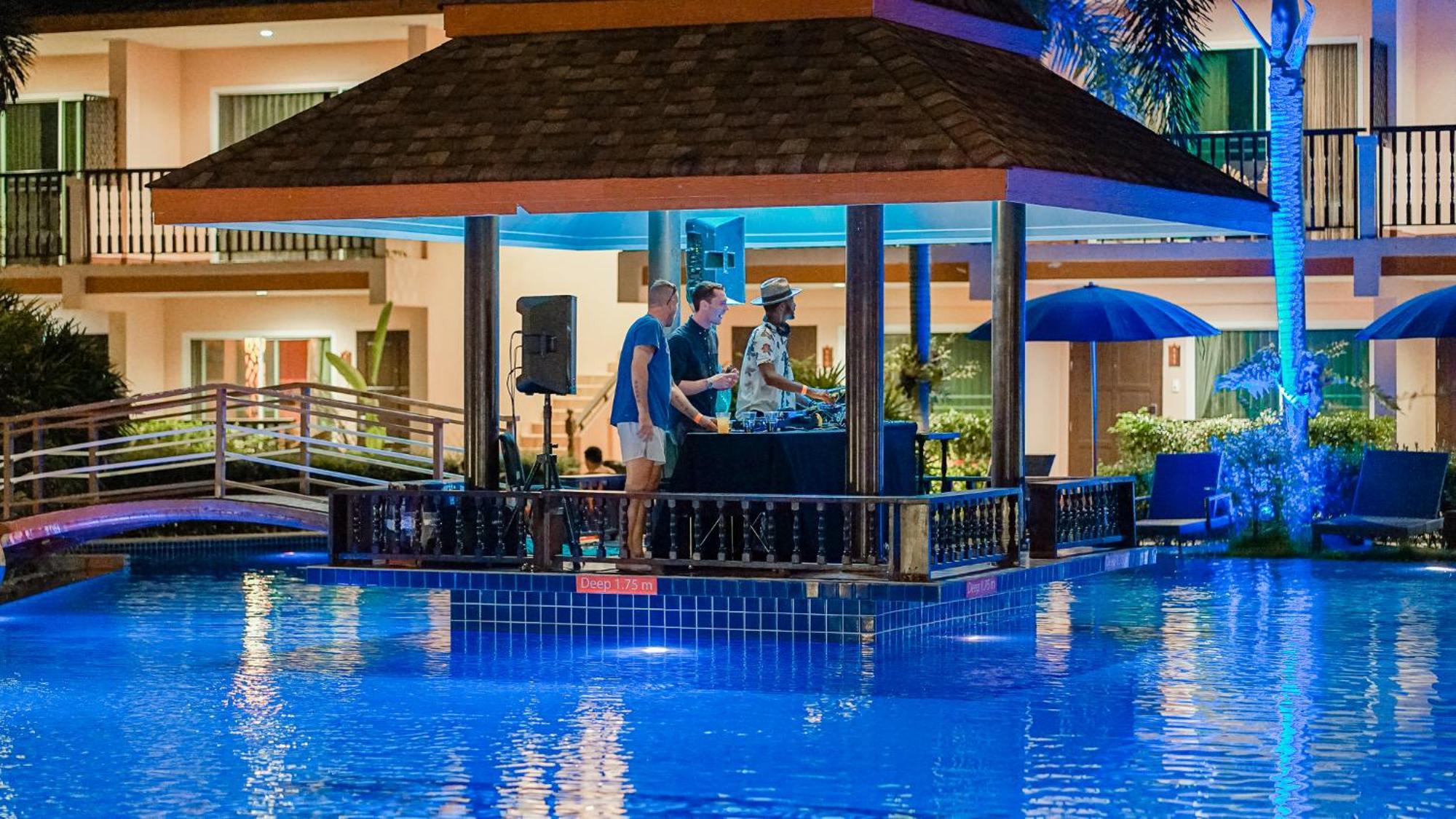 ชีวาธารา รีสอร์ต หาดบางเทา ภูเก็ต Hotel ภายนอก รูปภาพ